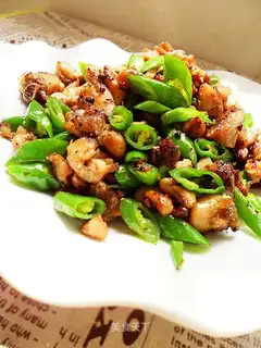 Pepper chicken leg