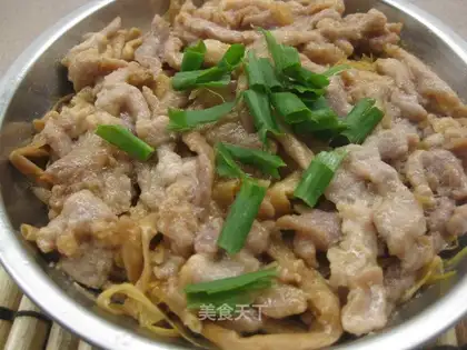 Steamed pork with needle vegetables