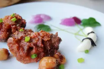 Steamed ribs with lotus powder