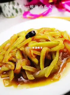 Hot and sour watermelon peel