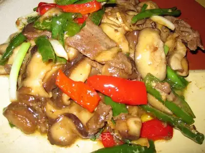 stir-fried beef with mushrooms
