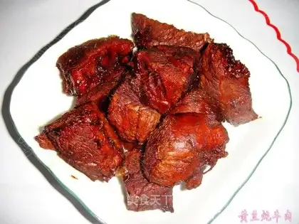 Stewed beef with soybeans