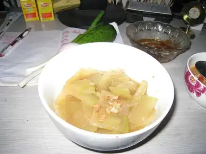 stir-fried white gourd with sea rice