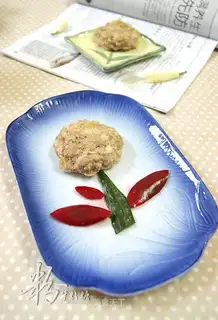 flower meat pie