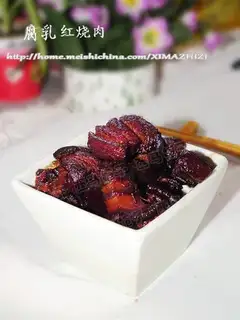 Braised pork with tofu