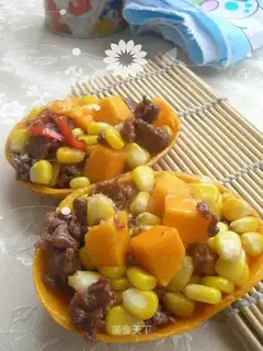 Beef, corn, fragrant mango boat