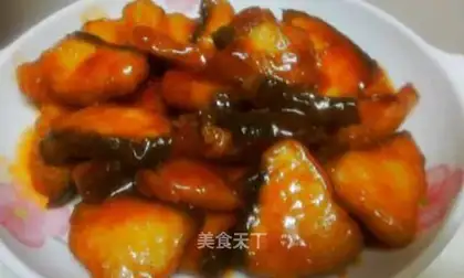 Sweet and sour fish slices