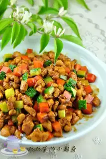 stir-fried diced chicken