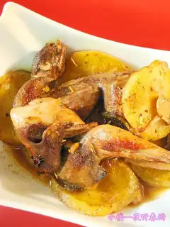 Pan-fried rosemary quail