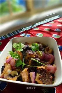 Braised sea eel with garlic and black bean sauce
