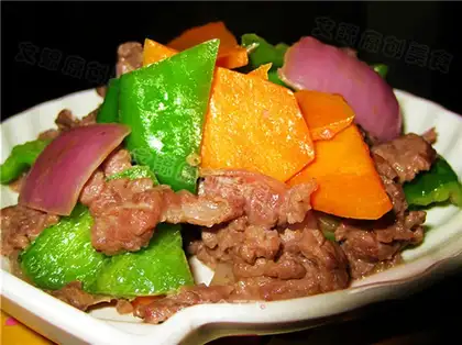 Home-cooked beef stir-fried