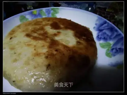 Fragrant onion and pork dumplings