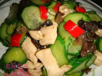 Chicken cucumber