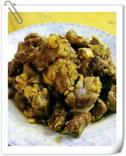 Braised pork ribs with soybeans