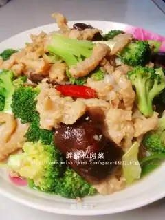 Chicken fillet with mushroom