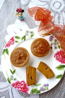 Mango cake