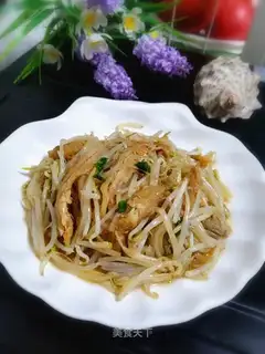 Pinetail sprouts