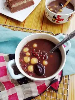 Red bean round sugar