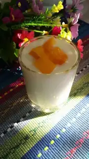 Self-made yogurt