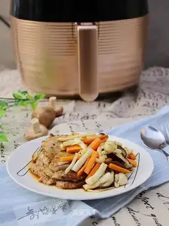 Pork chop mushroom salad