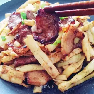 Scrambled meat