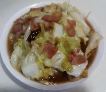 Bacon's fried hand tore the cabbage