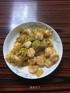 Shrimp with cabbage