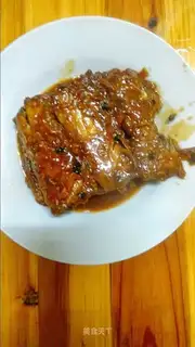 Red-fried fish