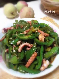 Cream pepper fried octopus
