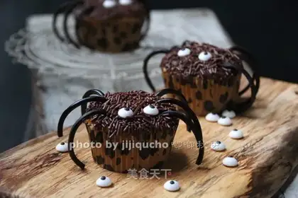 Spider Cupcake