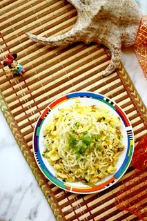 Onion eggs, noodle