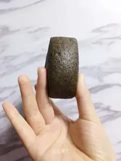 All wheat cream, black and sesame