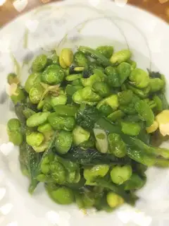 Scrambled beans