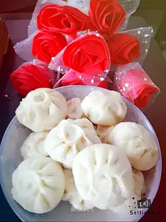 Meat buns