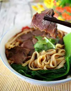 Beef noodles