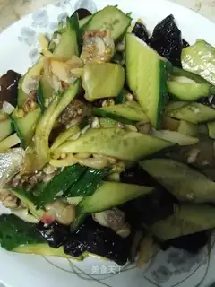 A cucumber with cucumber