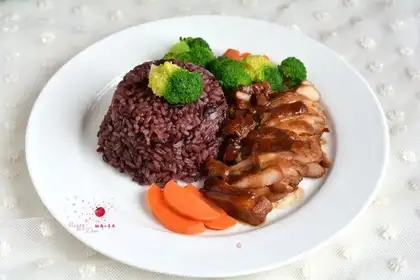 Burn the chicken and the rice