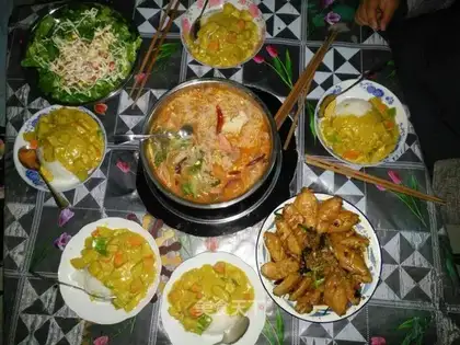 A chrysanthemum soup