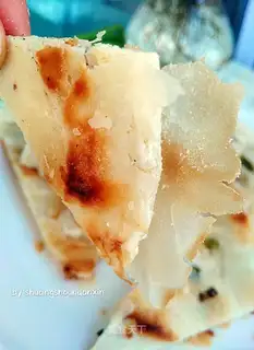 Pretzel onions
