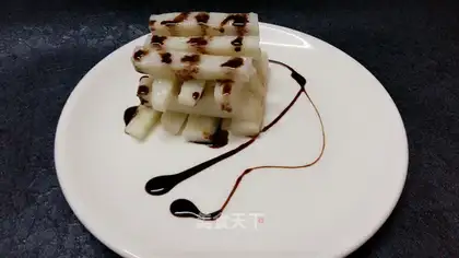 Chocolate mountain cake