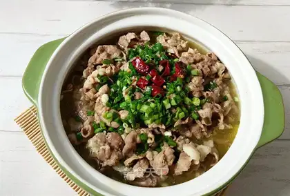 Sour soup and sheep