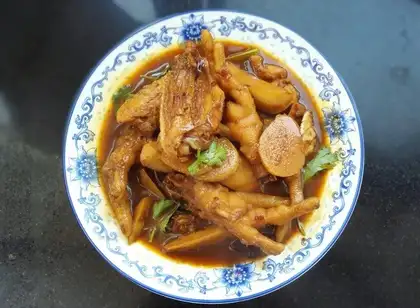 The chicken claws