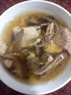 Tea, mushroom, fan soup