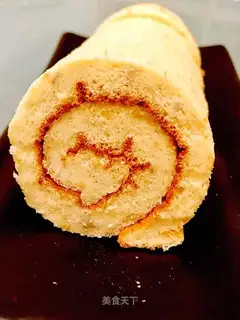 Banana cake roll