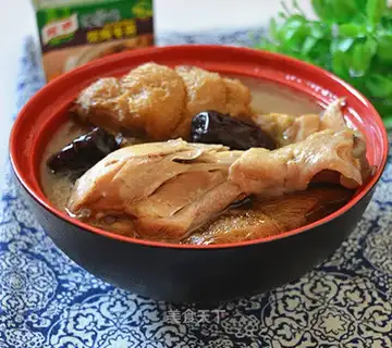 Monkey head, chicken leg soup