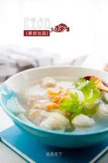 Pond melon fishball soup