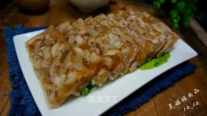 Pig hoof freeze