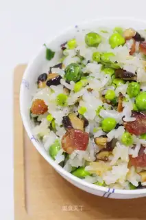 Frozen mushrooms and salami rice