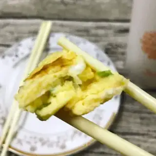 A thick egg burn