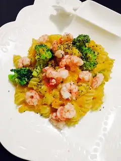 Pumpkin gravy pasta